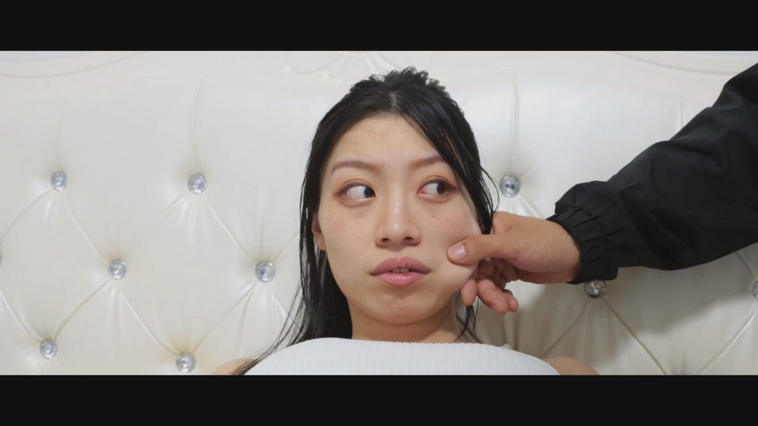 【尝试新XP!】【得意客定拍】《第二十一条特别节目(2)》任人宰割!有意识却无法动弹的气味羞辱!-1 【尝试新XP!】【得意客定拍】《第二十一条特别节目(2)》任人宰割!有意识却无法动弹的气味羞辱!-1