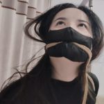 小姐姐裤里丝皮裤细跟紧缚难受的单腿吊放置展示坚持不了放下来