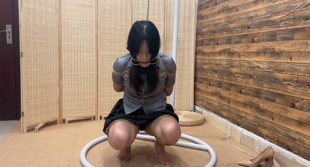 小苏处女座定拍分腿跪姿踮脚口枷口球流超多口水-1