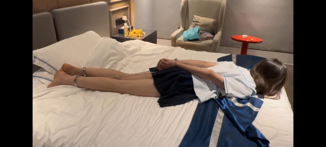 黑玄策工作室jk美女小姐姐御姐风脚镣手铐驷马女囚-2