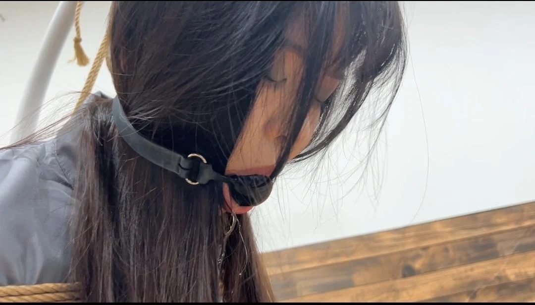 网友定制剧情小苏3种口球流口水（第一次玩充气口塞）-4