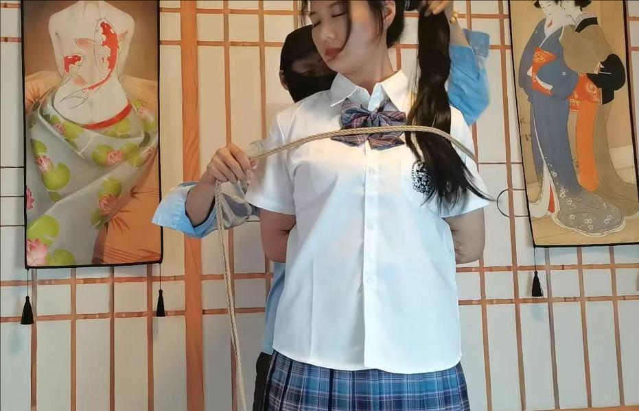 紫涵 极限紧缚放置-1