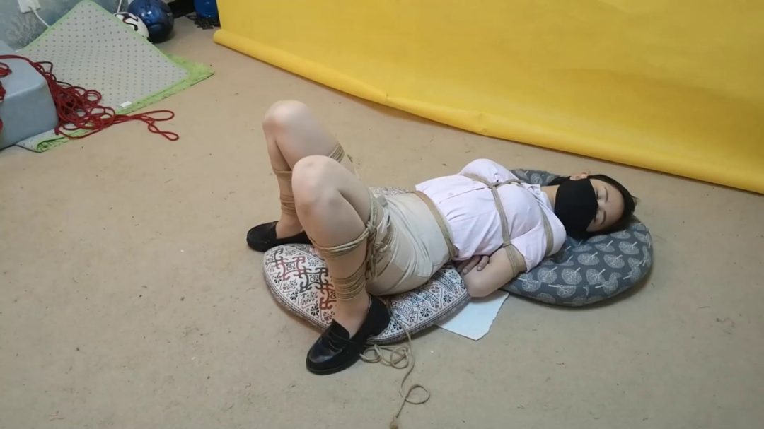 凌宇职业装 马具口伽肆疟的小美女-2