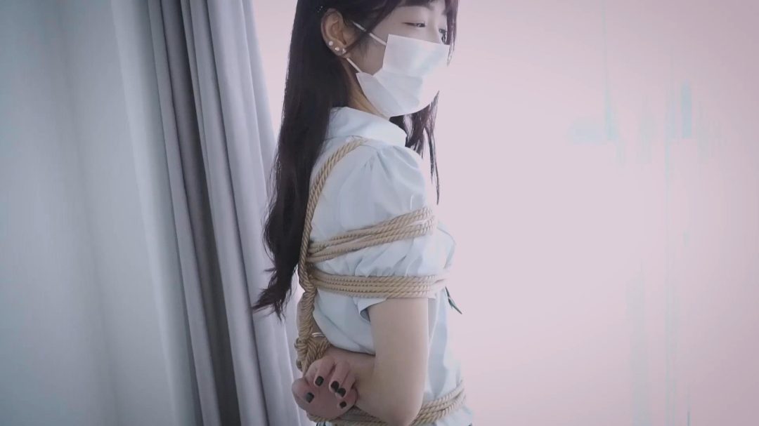 新人JK女孩，劫匪绑架捆绑是否能逃脱测试，入门级别难度！-14