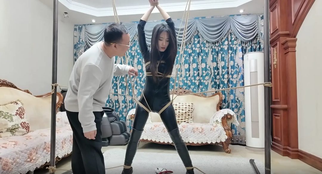 枫叶定拍《星潜行动组2：任务失手，威胁折磨，潇幂身陷魔窟！》-2