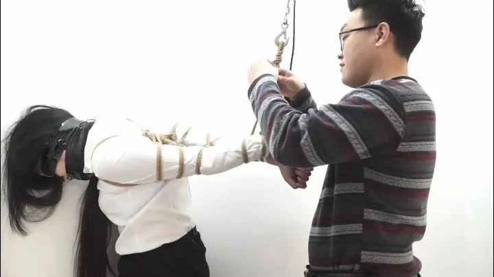 老师与学生03 男人回来发现群调两个美女-5