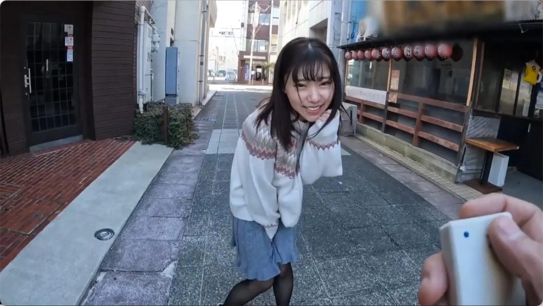 俺の可愛いセフレが、露出癖に目覚めた。 めい（仮名）-2