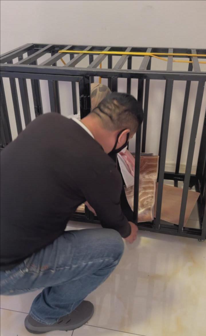 邻居大叔绑架囚禁JK妹，终结篇-4