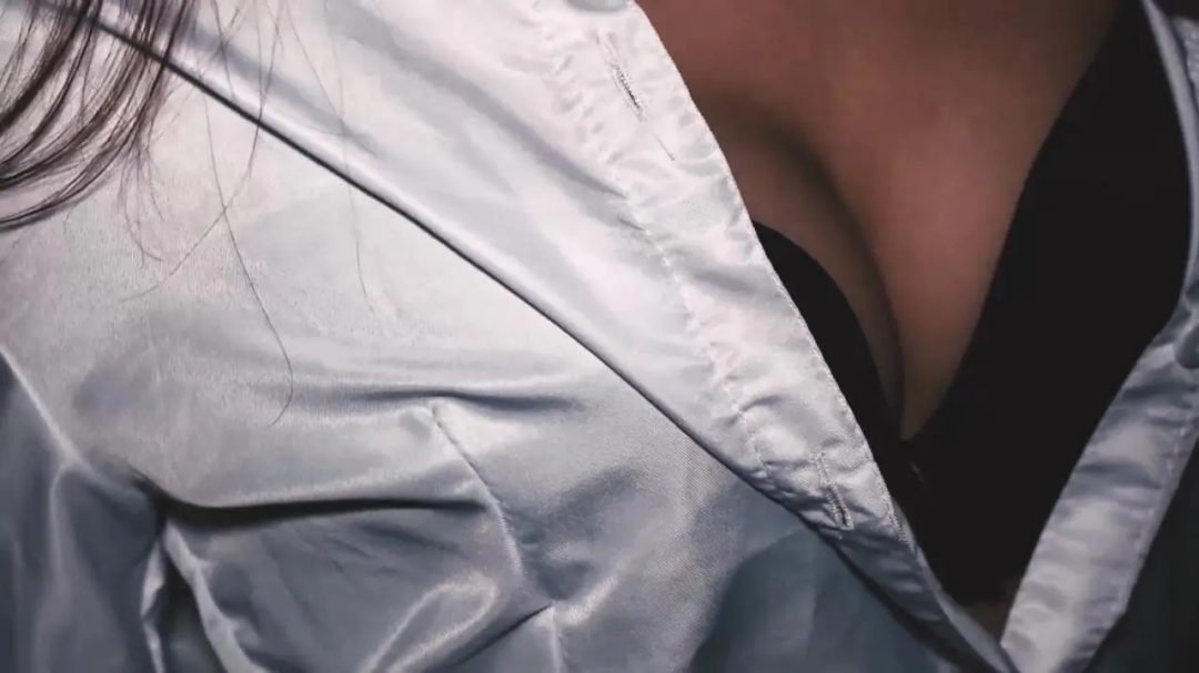 《大长腿黑丝OL拘束》170性感低胸长发御姐，黑丝高跟制服写真，驷马拘束，高清唯美-1