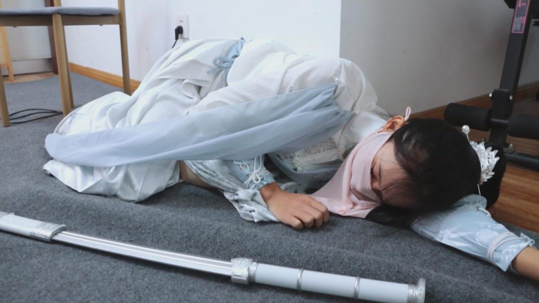 【得意客定拍】《次元三角·汐雪篇（上）》冷面女侠惨遭贼人暗算，绝世武功受制于东洋绳术？-2