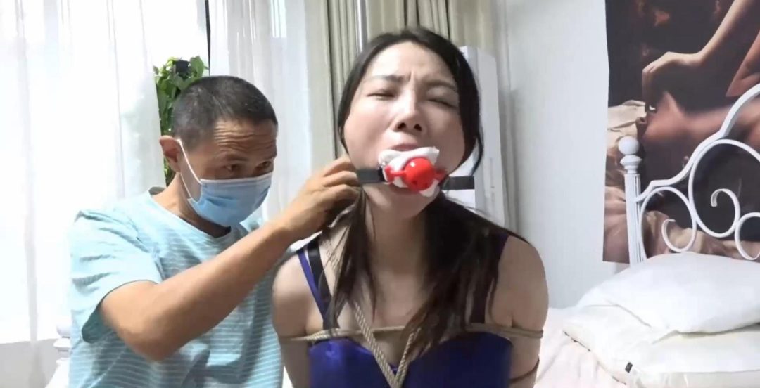 逍遥定拍，一小时完整版，柳洋各种胶带堵嘴评测，以及遇到坏人绑架了逃脱技巧测评！干货-14