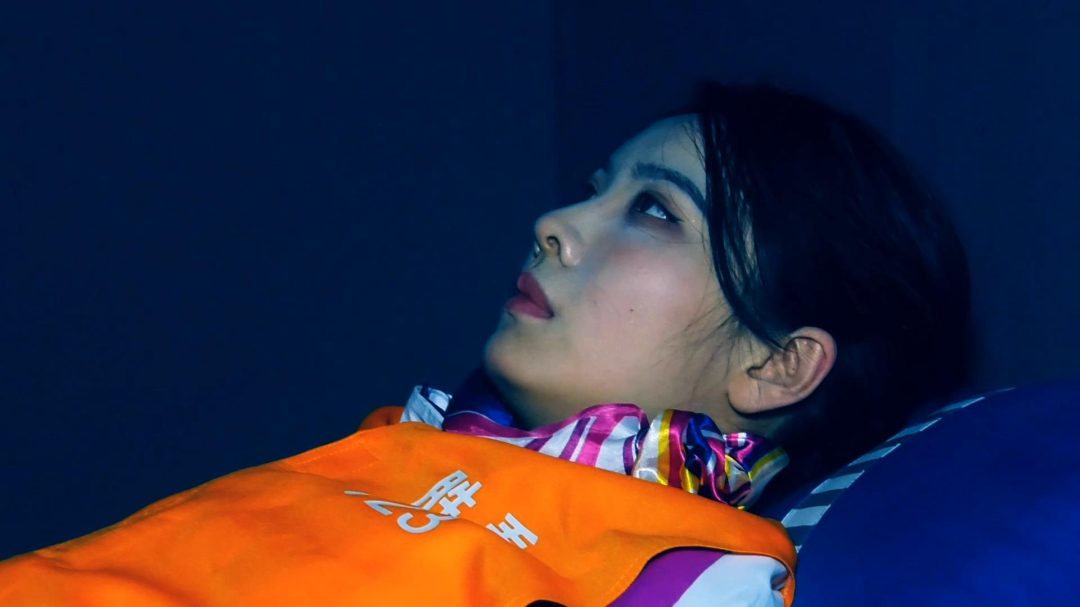 定拍转公映 《知法犯法之空姐落难》 第二集 女执法官执法犯法被逮捕和空姐一起被判死刑砸死镣-2