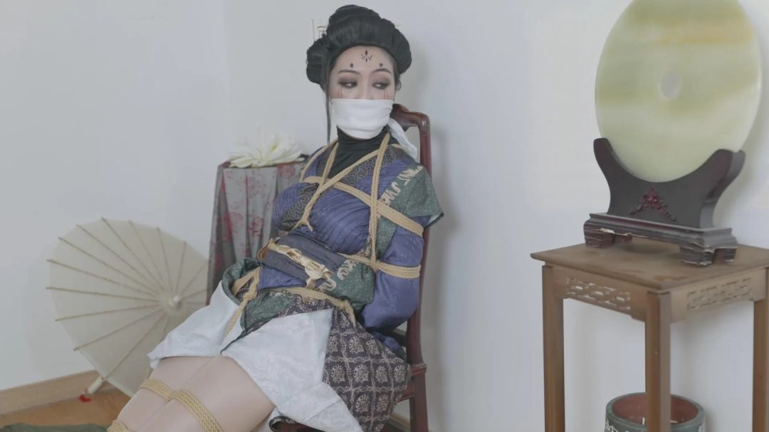 红鲤鱼作品《黑神话悟空之停止挣扎的四妹上集》，炼丹之前必需让被炼的妖精看不见，叫不出，动弹不得！-13