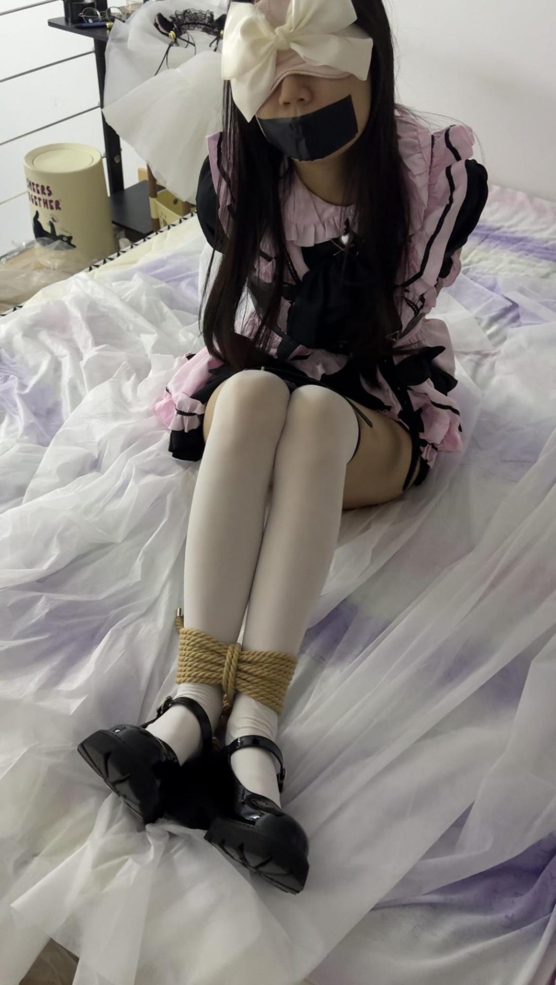 化身小女仆却惨遭驷马,还要被迫罚站-3 化身小女仆却惨遭驷马,还要被迫罚站-3