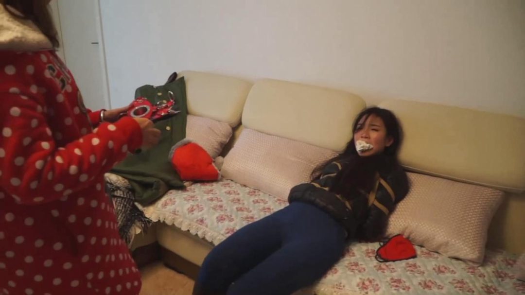 逍遥定拍《逃出人窝试之沉重的三角恋合集》-4