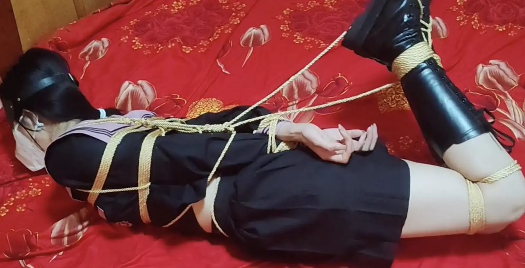 新模佳佳挑战脱缚（中）-4