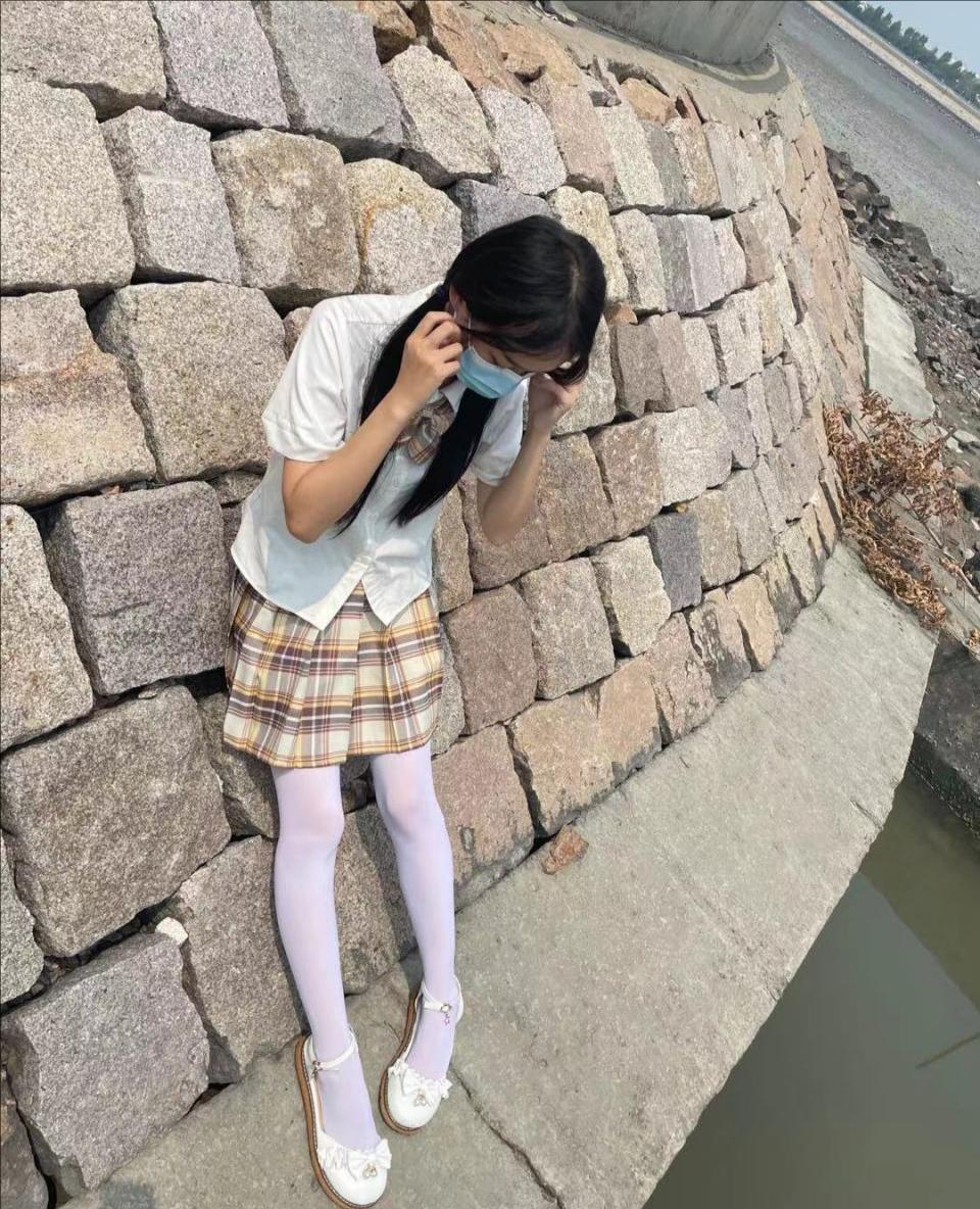山吹白丝滩涂玩泥 强烈反差-2