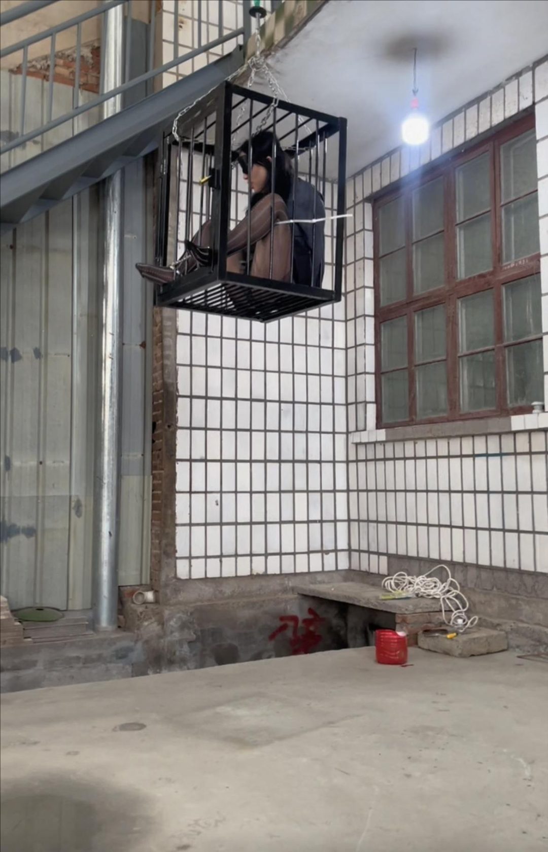 M初次尝试狗笼-4