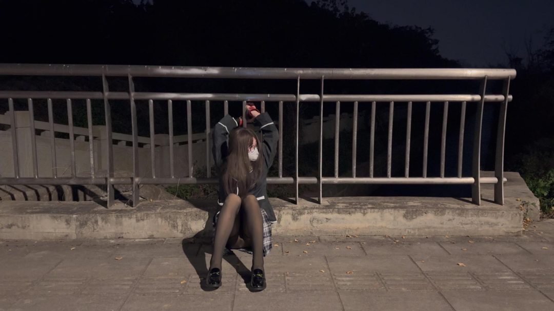 JK定时锁在路边栏杆上SubM-2