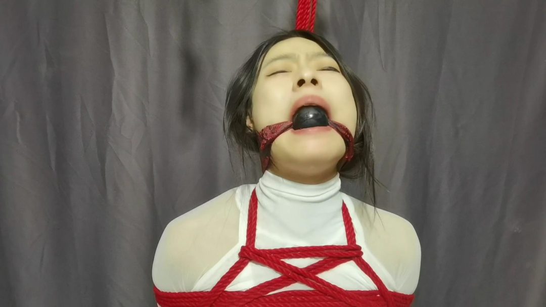 去无赖家里讨债,无赖不在家,正好见到无赖女儿,那就把无赖女儿当女奴玩弄.-13