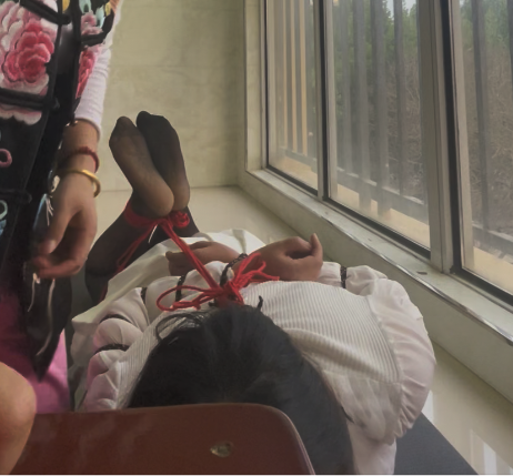 新人美女姐姐小雪捆绑体验-3