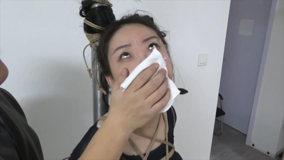 逍遥定制 —柳杨曼妮出演，中计的女探员与被黑吃黑的杀手。-7