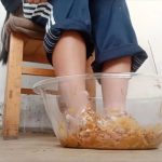【小柠】沙拉酱、花生酱、粘液抹脚，面包虫挠脚