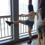王玉小桃小涵饰演公司高管盗取实验数据，结果被卧底抓获，经过各种刑拘，TK，最后终于承受不住