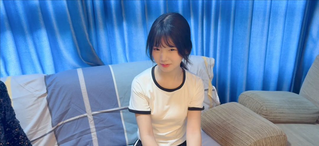 瑾年诱骗好友-1 瑾年诱骗好友-1