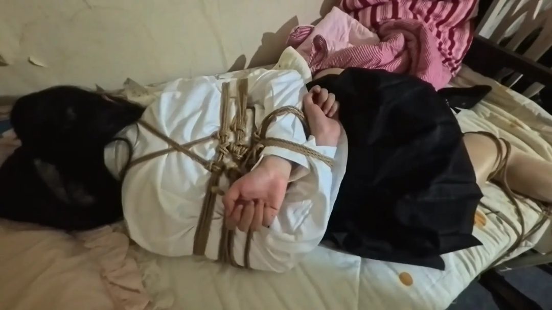 JK制服脱缚挣扎 下-3