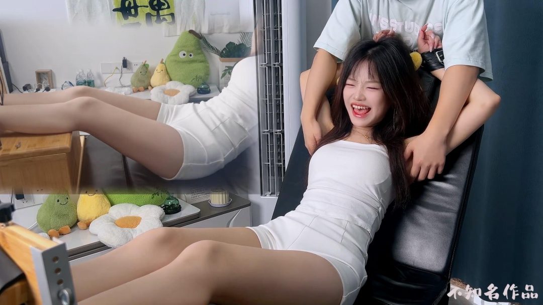 超怕痒甜妹菜花玉足tk-3