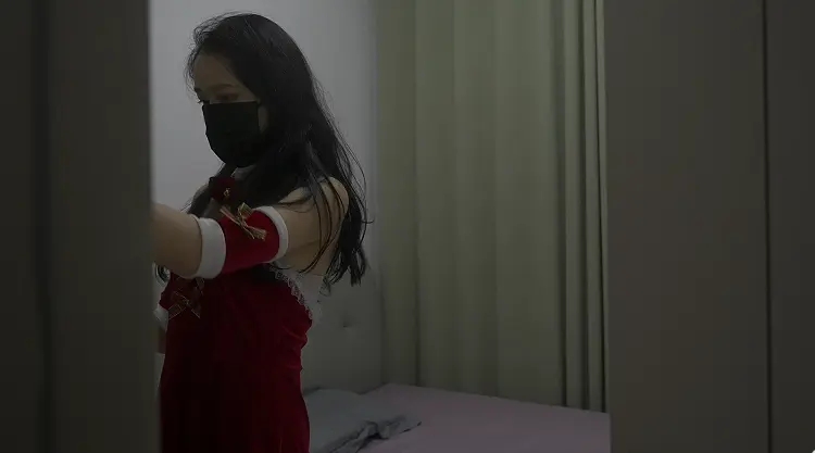 《谜语原创》圣诞提线木偶（足控福利）-1
