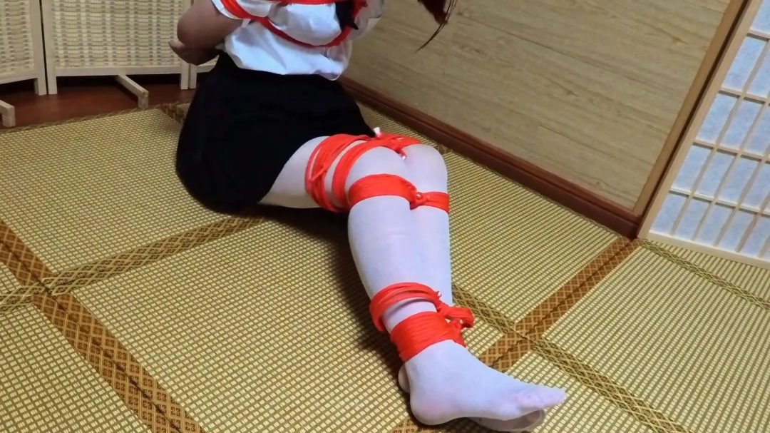 JK装 红色尼龙绳绑法cos原神旅行者！最后可否脱缚呢？-2