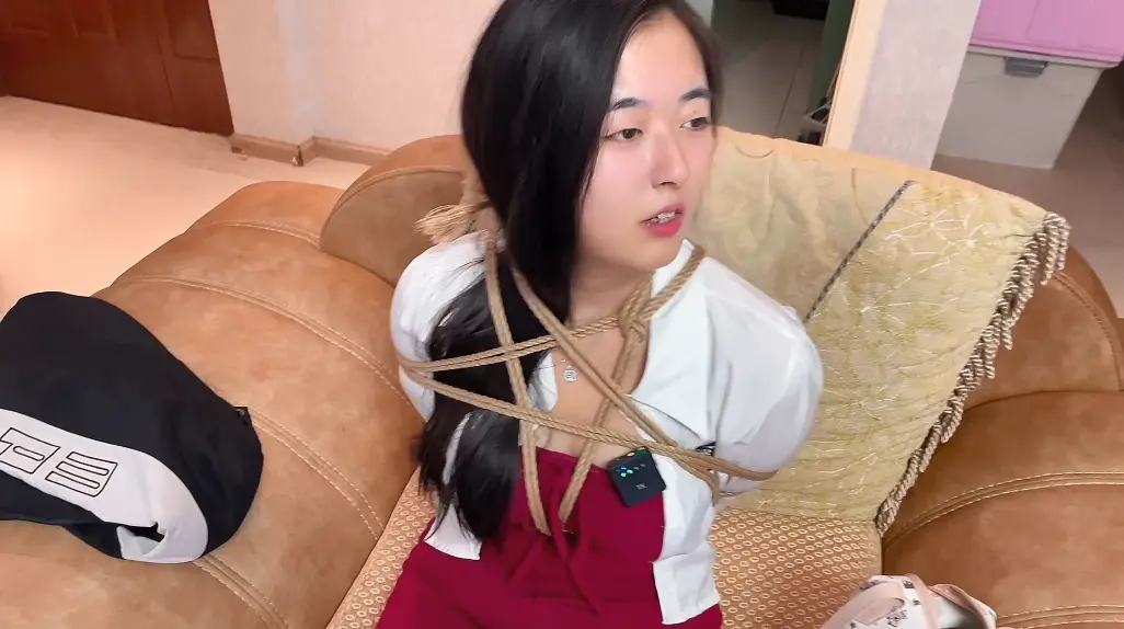 （我是小三）迷晕 捆绑 给所有朋友发私信说我是小三（新人）-3