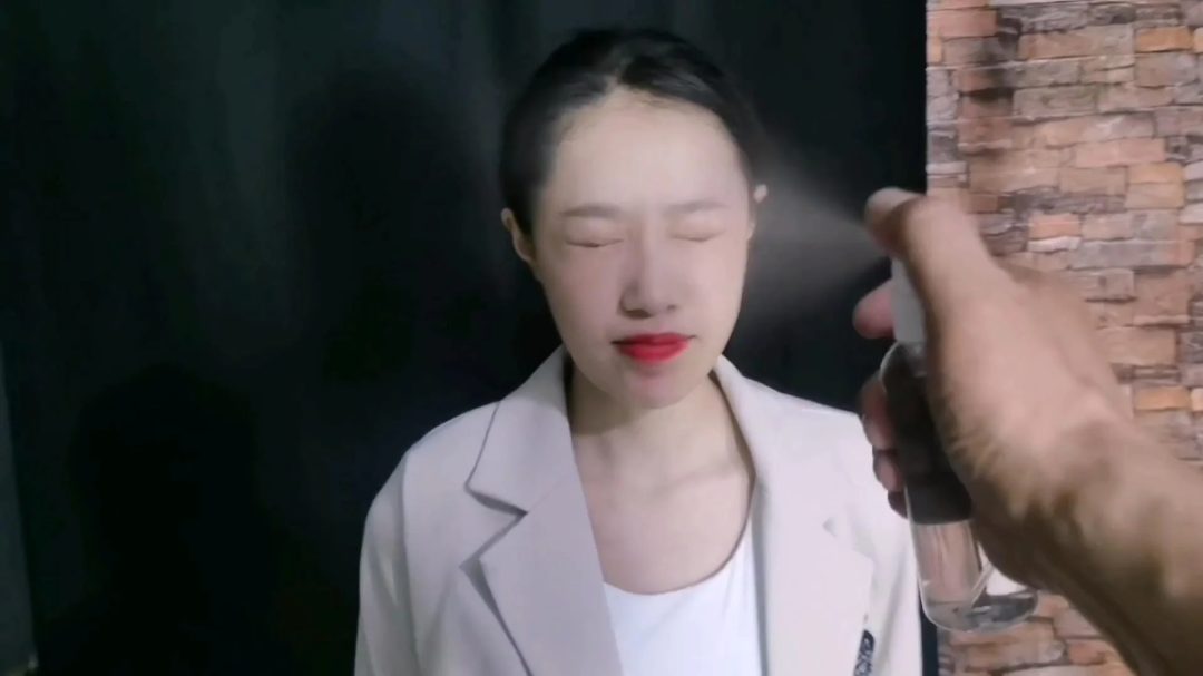 女老师去学生家补课竟走错了门,竟遇到了虐待狂人的无情折磨.....-3