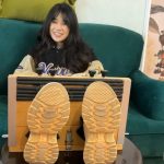【大鱼定制】圆脸女孩白袜裸足TK