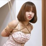 奥特曼定拍：超可爱的玥妍紧缚放置 皮肤白的发光的洋娃娃