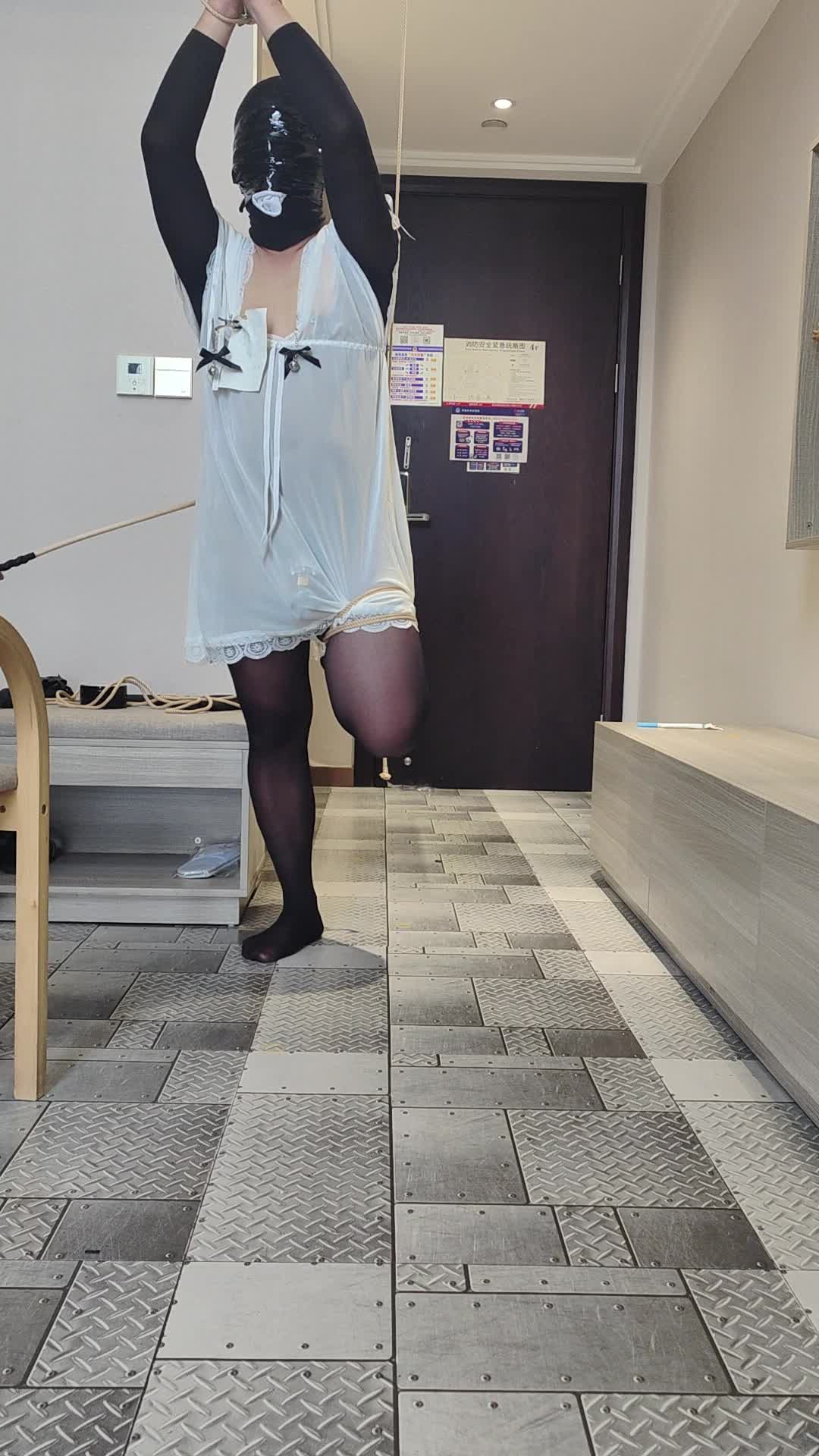 伪娘男M首约安妮女王-4