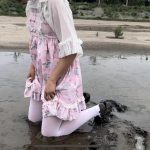甜lo白丝臭水沟打滚调教 无惧路人