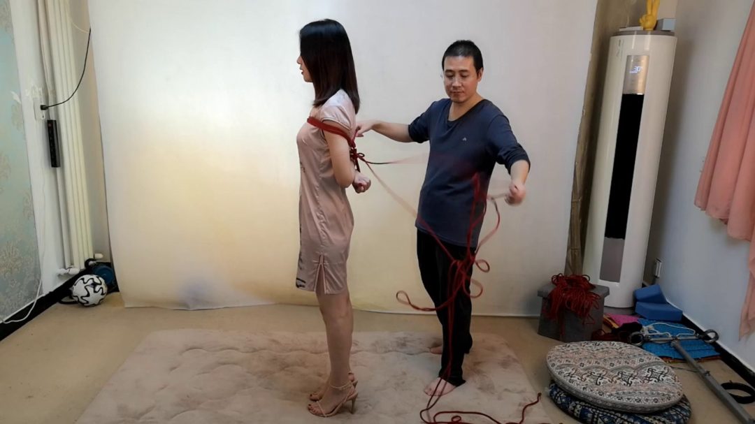 柳洋 旗袍 驷马挠痒-2