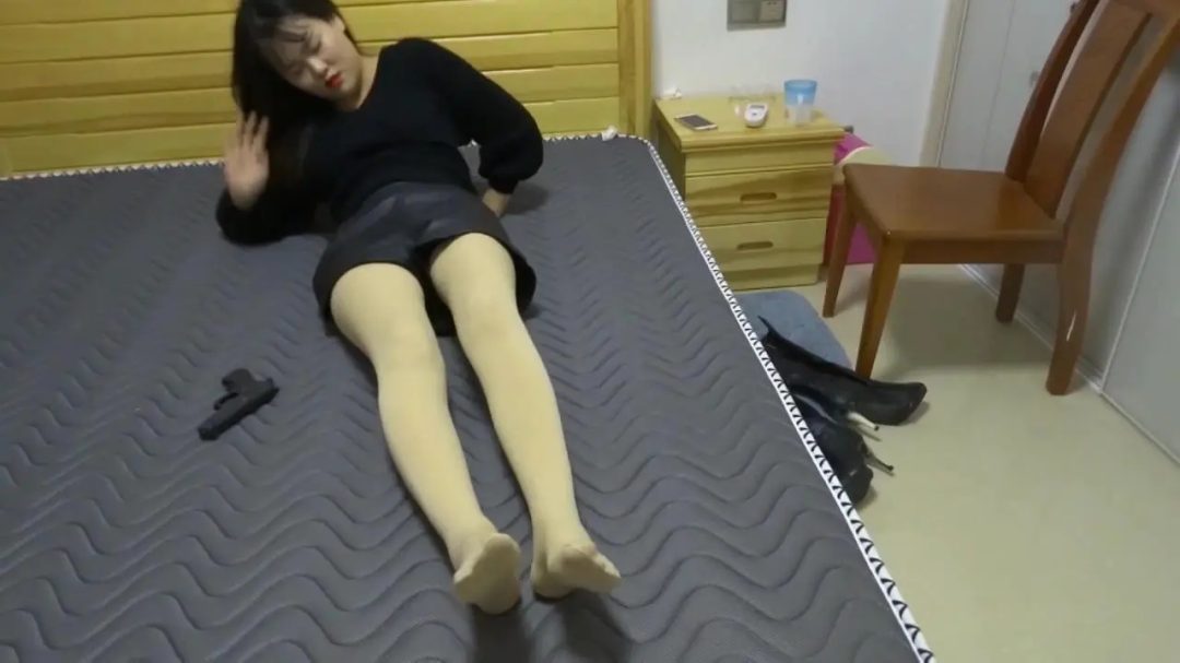 山村工作室 喋血凤凰-2