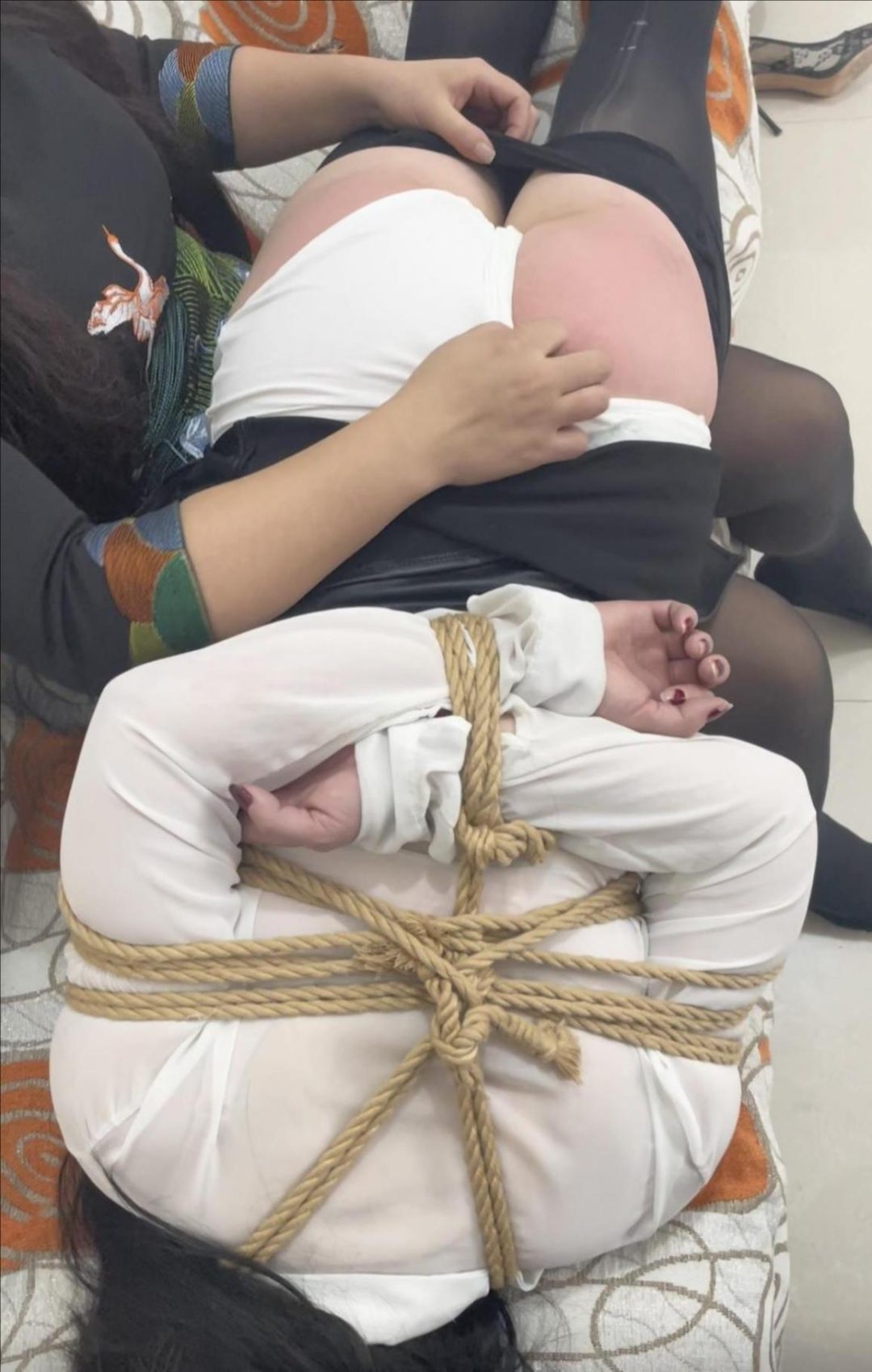 打P P打到哭是什么感觉？-7