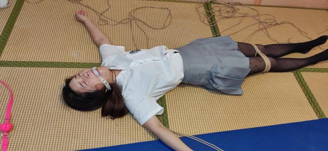 洛儿日式极限驷马首次体验两款5CM大号口球(及访谈驷马和两款大号口球感受述说)-10 洛儿日式极限驷马首次体验两款5CM大号口球(及访谈驷马和两款大号口球感受述说)-10