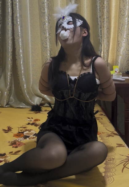 小姐姐新人来袭，哀嚎，黑丝 大美腿-5