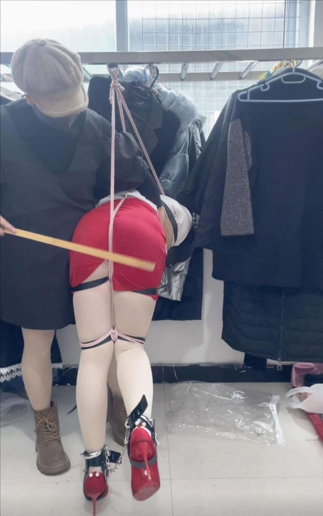 黑暗世界自救-6