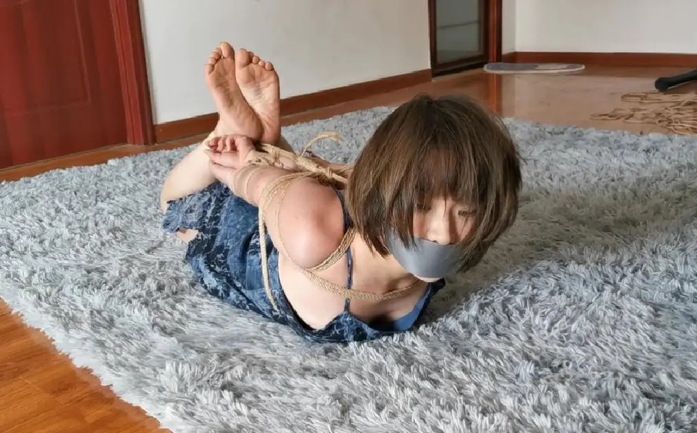 奥特曼也很酷：新年好呀！ 5个新妹子合集-2