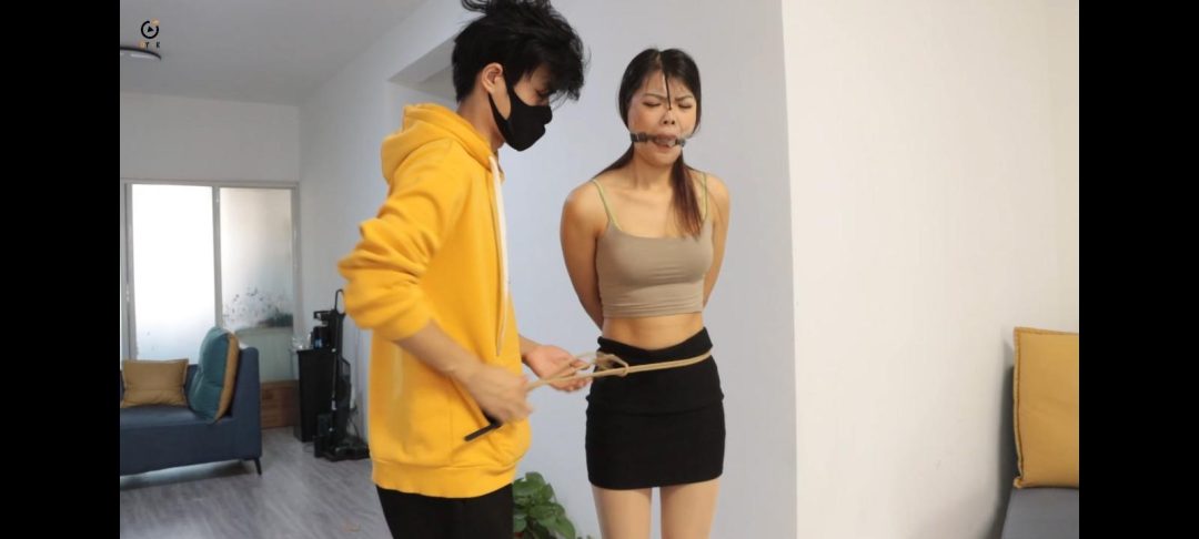 【得意客订拍面试风波】犬缚 海老缚 绑脚趾 挠痒 鼻钩 打屁股 原味堵嘴 股绳牵引 剧情丰富-3 【得意客订拍面试风波】犬缚 海老缚 绑脚趾 挠痒 鼻钩 打屁股 原味堵嘴 股绳牵引 剧情丰富-3