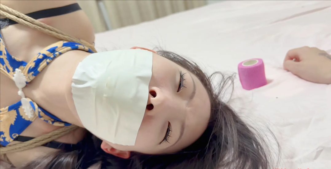 长腿美足绝望捆绑-8 长腿美足绝望捆绑-8
