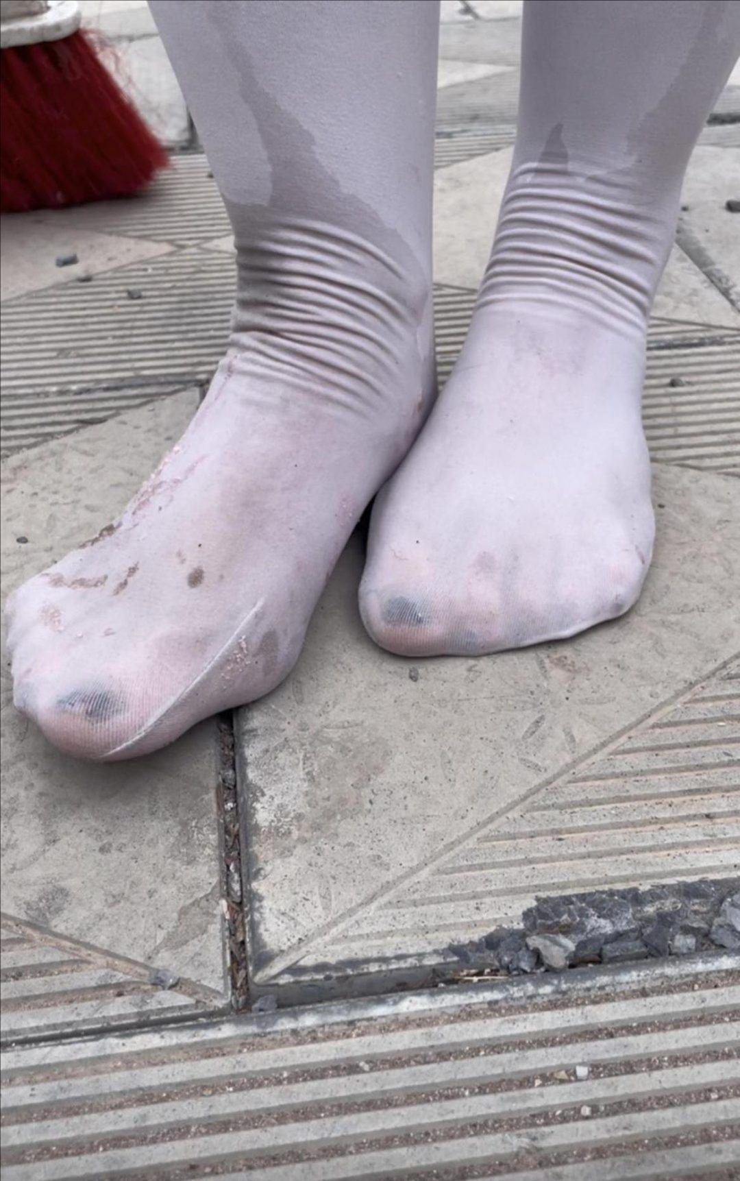 被发现的白丝女盗窃贼-7