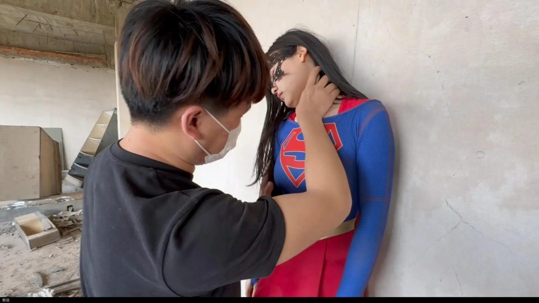 女超人-7